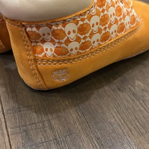 Timberland Naughty Skull crib booties boots hat shoes baby Size 0 infant 0-3 mo