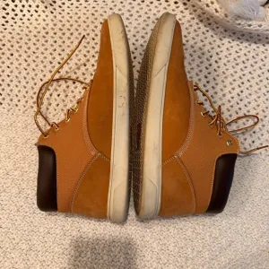 TIMBERLINE  With Ortholite Men's Tan and Brown High-Top Sneakers size 11