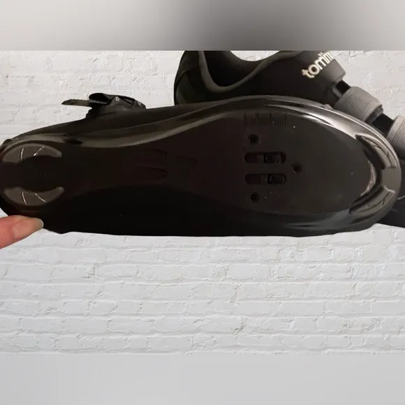 Tommaso cycling, cleat men’s size 10 excellent condition