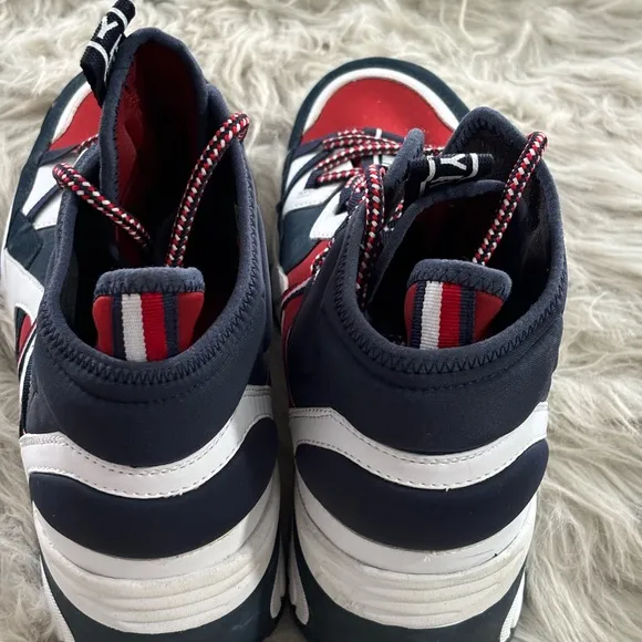 Tommy Hilfiger Dro Sneakers Men’s SZ 11 Dark Blue Red White Excellent condition