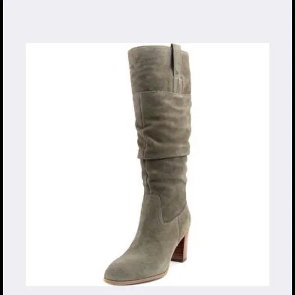🎉🆕TOMMY HILFIGER  SUEDE SLOUCH BOOTS 🎉