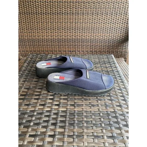 Tommy Hilfiger Y2K, vintage platform sandals