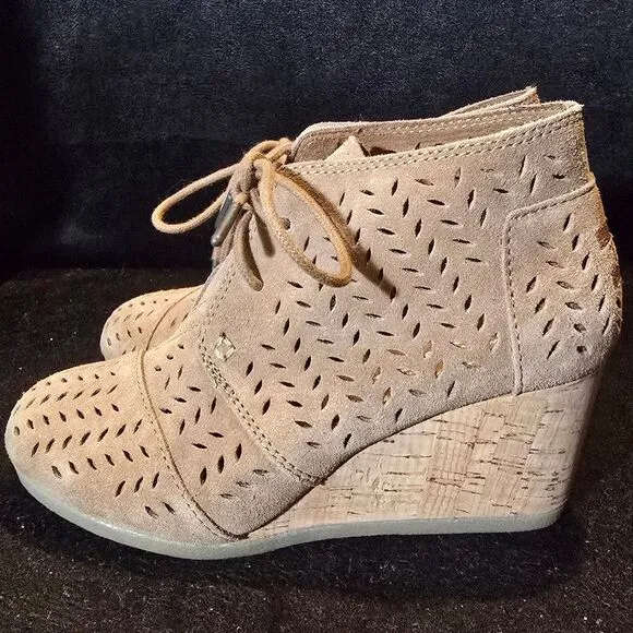 Tom's booties womens 6