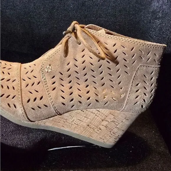 Tom's booties womens 6