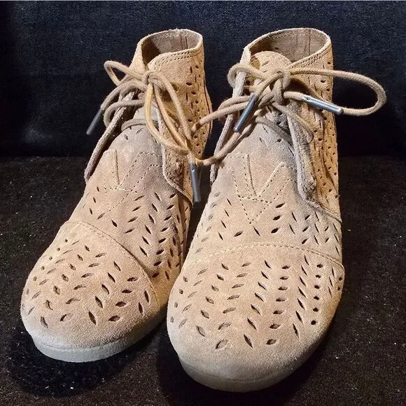 Tom's booties womens 6