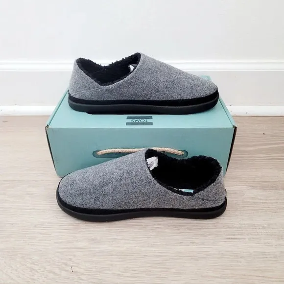 Toms Ezra Smoke Grey Repreve Felt Faux Fur Slip On Slippers House Shoes 6.5