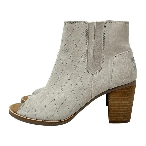 TOMS Gray Suede Diamond Stitch Peep Toe Side Zip Ankle Bootie Boots Shoes Sz 7W