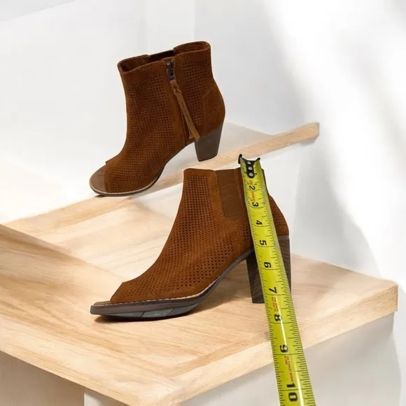 Toms Women's Majorca Peep Toe Ankle Boots Chestnut Brown Size 6.5