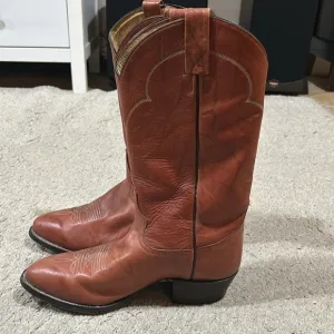 Tony Lama Men's Cognac Leather Cowboy Western Boots Size 8 EE (style 5084) VGUC