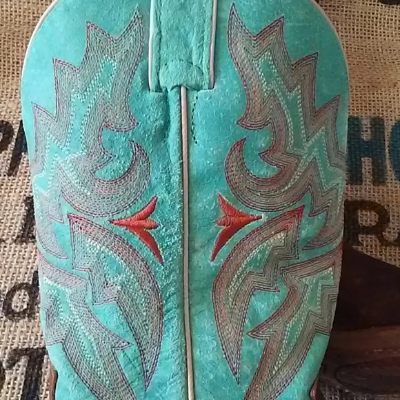 Tony Lana Chisel Toe Cowboy Boots