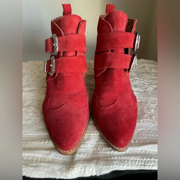 TOPSHOP 7.5 leather boots 🤠♥️