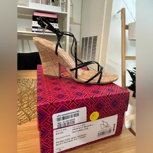 Tory Burch Black Strappy Sandals