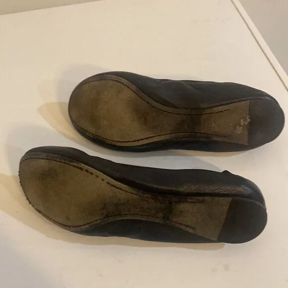Tory Burch, black, ballerina flats, slip on shoes. Logo shoes
