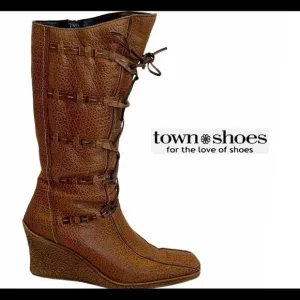 Town shoes brown leather lace up wedge boots size 39