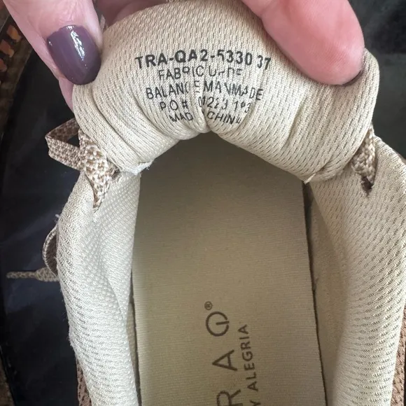 TRAQ ALEGRIA Qarma 2 Metta Sand Mesh Sporty Sneaker Shoes size 37