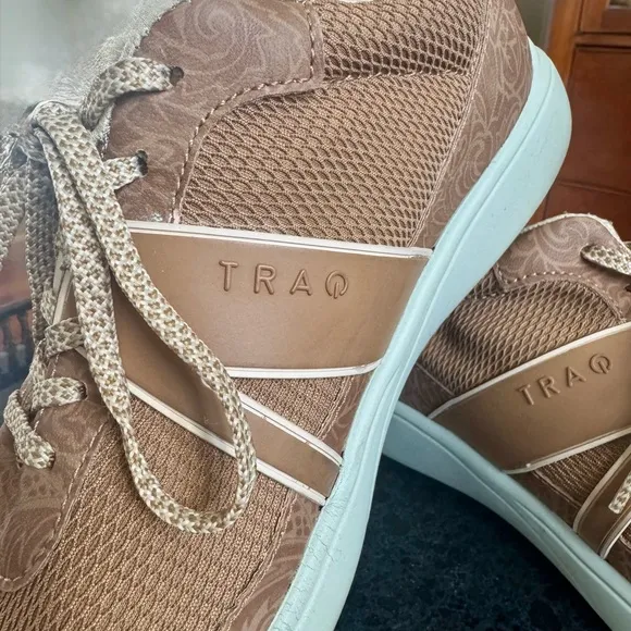 TRAQ ALEGRIA Qarma 2 Metta Sand Mesh Sporty Sneaker Shoes size 37