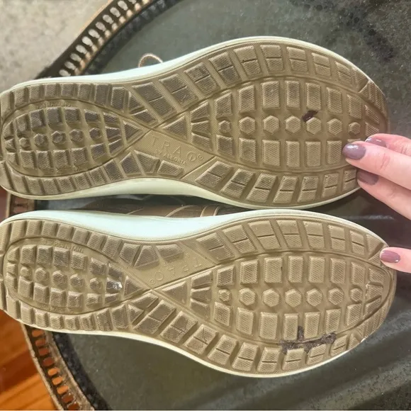 TRAQ ALEGRIA Qarma 2 Metta Sand Mesh Sporty Sneaker Shoes size 37