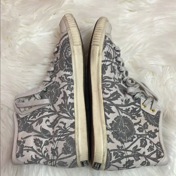 Tretorn Seksti Mid William Morris Shoe Floral High-Top Sneakers. Size 8