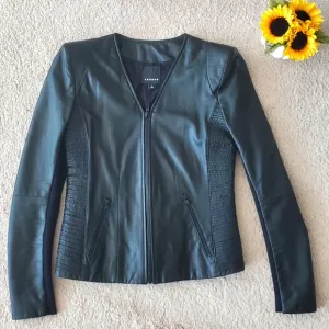 TROUVE leather jacket