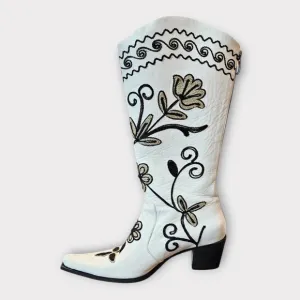 TURKISH SOUL  White Leather Floral Embroidered Cowboy Boots