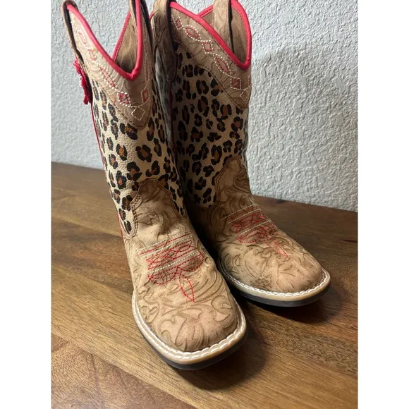 Twister Avery Leopard Print Western Boots Flower Accent Kids Size 12