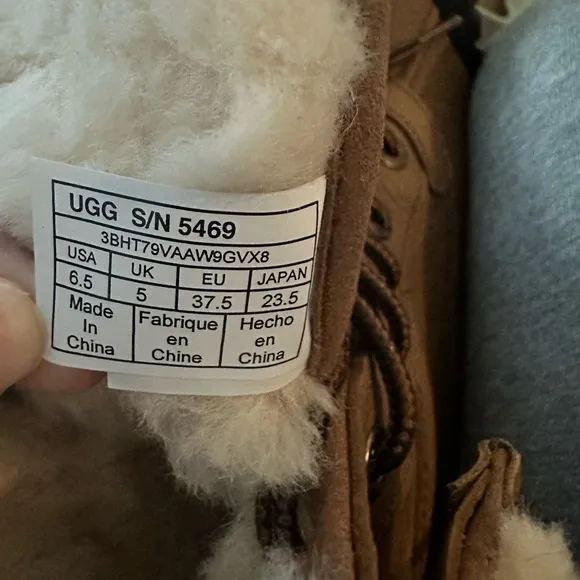 UGG Adirondack II Snowboots