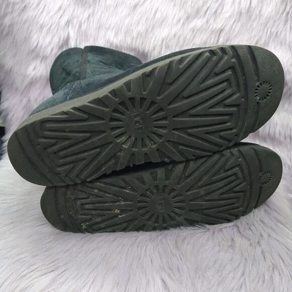 Ugg Alexey II Classic Tall Suede Boots Kids Size 6 Black 1017299k