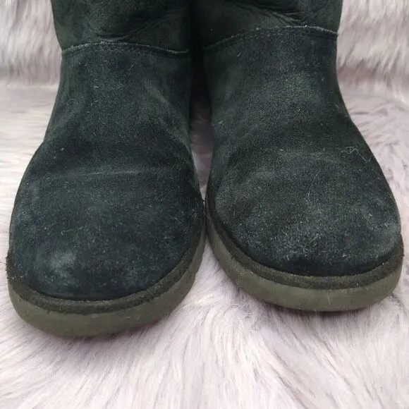 Ugg Alexey II Classic Tall Suede Boots Kids Size 6 Black 1017299k