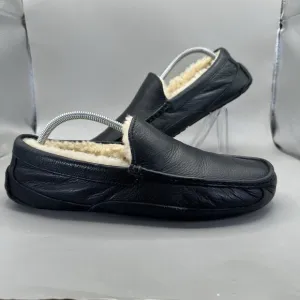 UGG Ascot Leather Slippers Shoes Men's Size 11 Black House Fur 5379