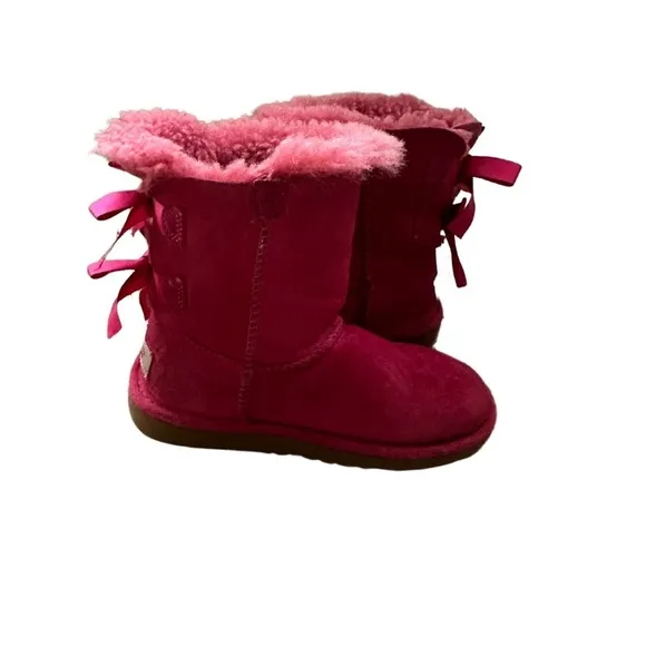 UGG AUSTRALIA BAILEY BOW CERISE HOT PINK SHEEPSKIN BOOTS SIZE 12