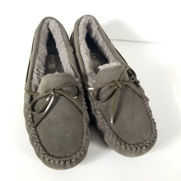 Ugg Australia Womens Ansley Moccasin Slippers Shoes  S/N 1106877 Size 8