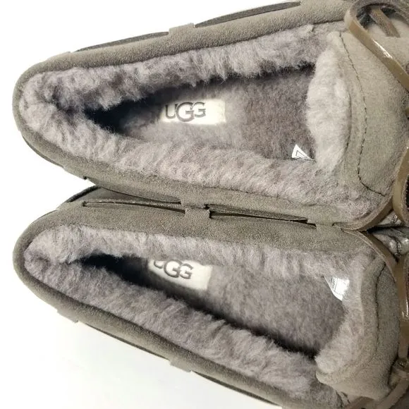 Ugg Australia Womens Ansley Moccasin Slippers Shoes  S/N 1106877 Size 8