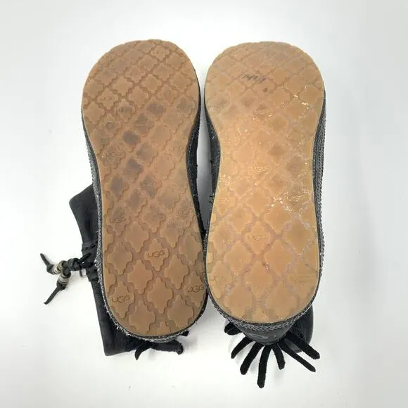 UGG Australia Women's Size 6.5 Tiana Fringe Moccasin Boots Black Leather