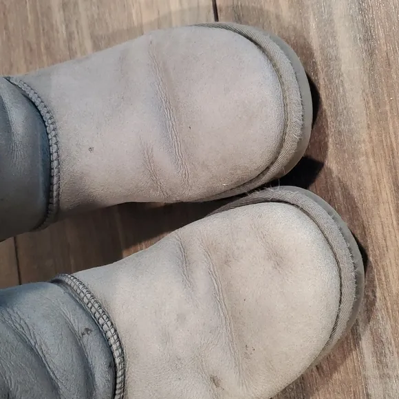 Ugg Bailey Womens Button Triplet Women's Boots shoes sz 6