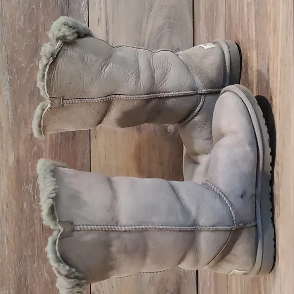 Ugg Bailey Womens Button Triplet Women's Boots shoes sz 6