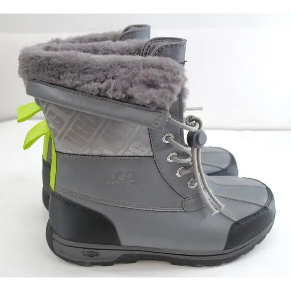UGG BOOTS BUTTE II CWR‎ METAL UGG PRINT LEATHER SIZE YOUTH 4 FIT'S WOMEN'S 6