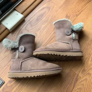 UGG Boots Women Shoes Size 5 Mauve Lounge Shoes Casual Winter Footwear
