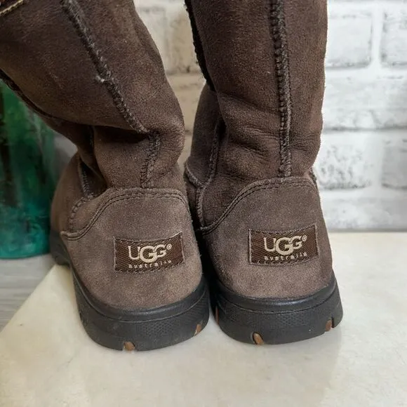 UGG Brown Leather Ultimate Cuff Sheepskin BOOTS Shoes Size 8