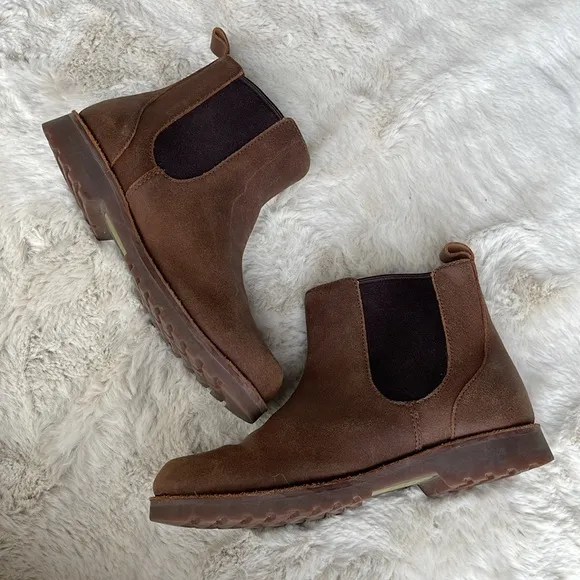 UGG Callum kids leather boots