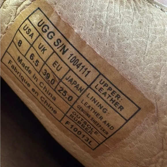 UGG Chivon Moccasin Slip On Shoes Tan Women’s Size 8