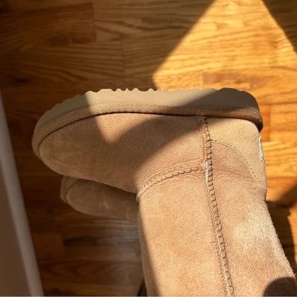 UGG Classic Short II Boot - Toddler / Little Kid - Chestnut
