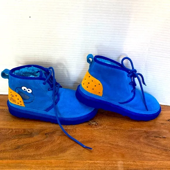 UGG COOKIE MONSTER SESAME STREET SHOES BOOTS ANKLE KIDS NO: 1127434K