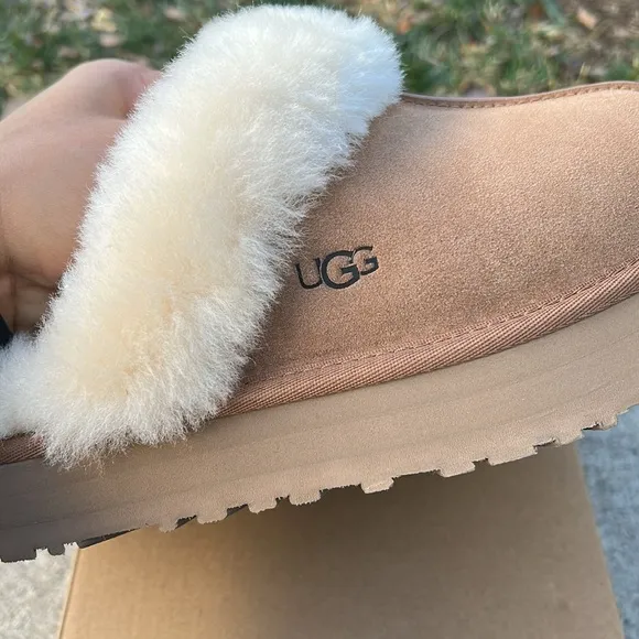 UGG Disquette Womens Slippers Chestnut Size 8 &amp; 9 Nwt