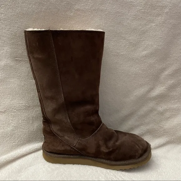 UGG Hayden Rainbow zipper Boots