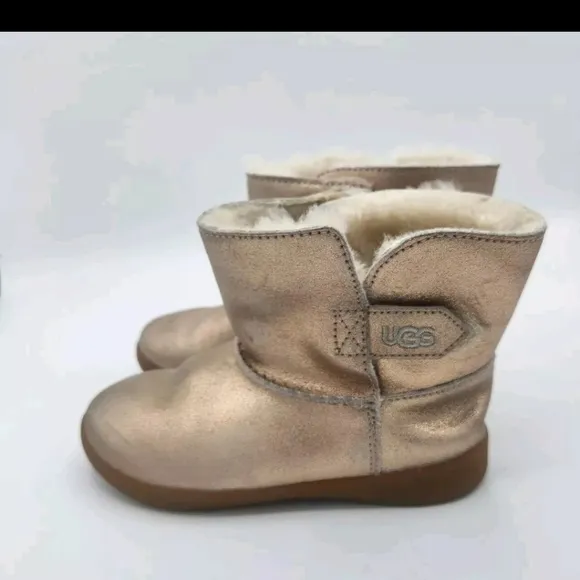 UGG Keelan Metallic Glitter Rose Gold Boots Little Girls Size 11 Sheeps Skin