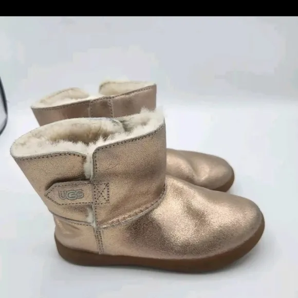 UGG Keelan Metallic Glitter Rose Gold Boots Little Girls Size 11 Sheeps Skin