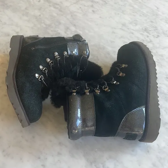 Ugg Kids Viki Boots