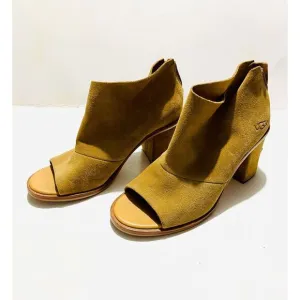 UGG leather shoes open peep toe boots Ginger brown booties Zip up women's 7
