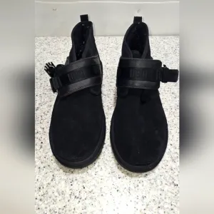 UGG M Neumel SnapBack Boots Ankle Chukka Shoes Black Suede Men’s Size 15