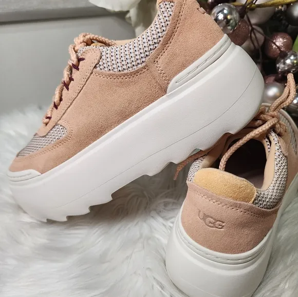 Ugg Marin Mega Lace Women shoes size8.5 new